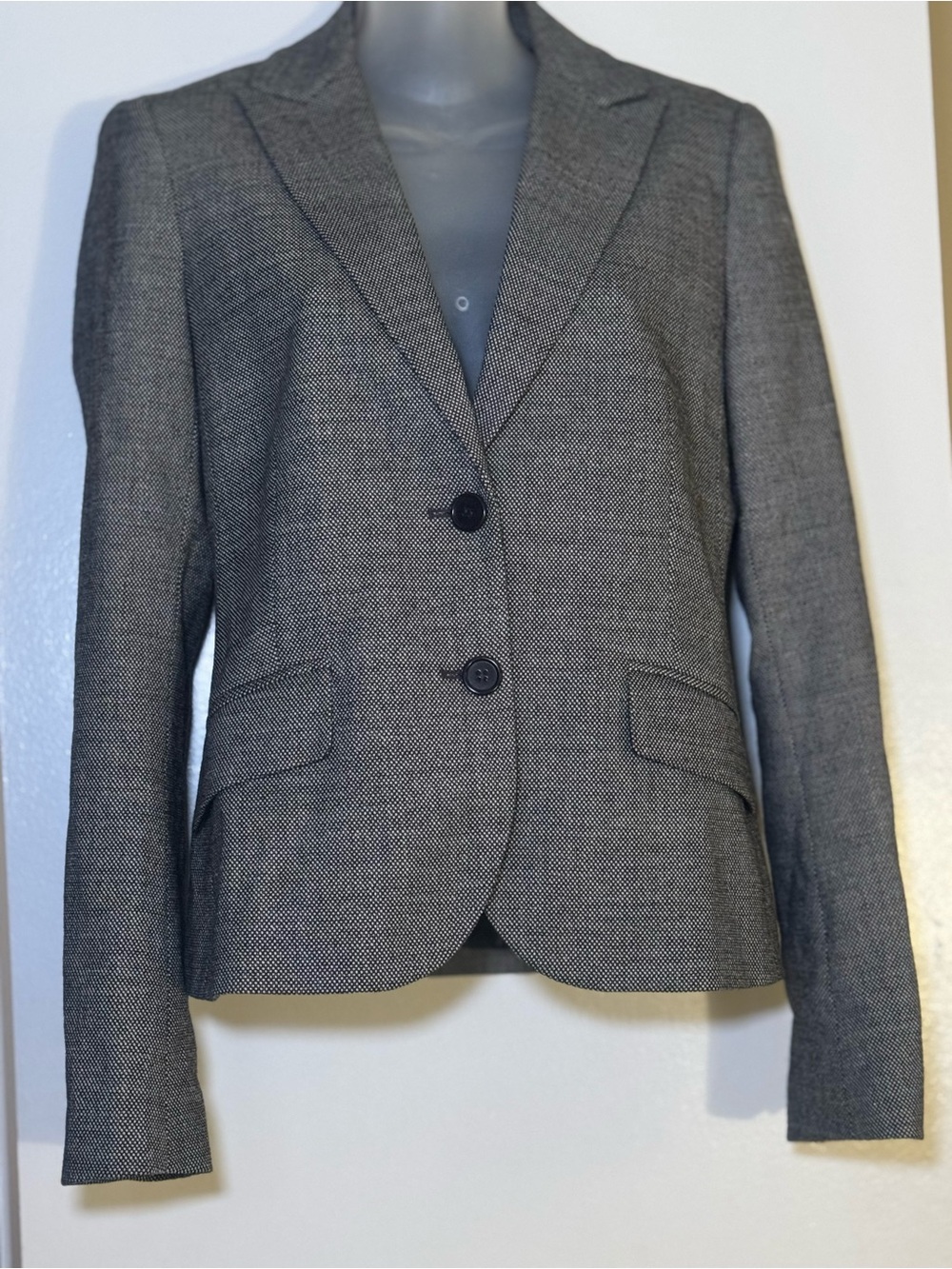 Theory Gray Two-Button Tailored Blazer